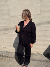 Load image into Gallery viewer, KNIT TIE SET - BLACK