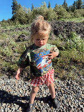 Load image into Gallery viewer, AMERICAS BDAY CAMO TEE - YOUTH