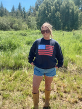 Load image into Gallery viewer, QUILTED FLAG CREW 🇺🇸