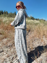 Load image into Gallery viewer, RELAXED POLKA DOT ZIP UP SET