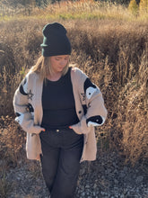 Load image into Gallery viewer, YIN YANG STAR CARDIGAN