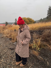 Load image into Gallery viewer, QUILTED JACKET - mushroom