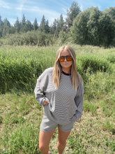 Load image into Gallery viewer, DRIFTER STRIPE OVERSIZED TOP - black