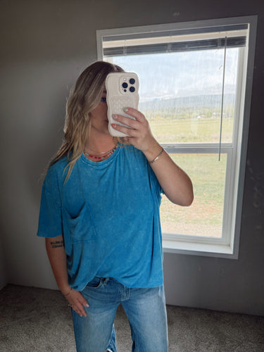 Slouchy Pocket Tee - ice blue