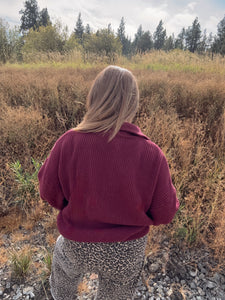 CHAI ZIP UP - MAROON