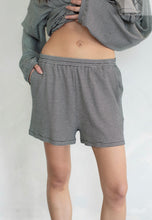 Load image into Gallery viewer, DRIFTER STRIPE SHORTS - black