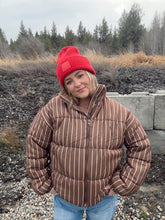 Load image into Gallery viewer, WINTER LINE PUFFER - coffee