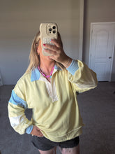 Load image into Gallery viewer, AUGUST PULLOVER - YELLOW